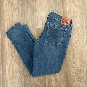 Levi’s Distressed Boyfriend Jeans Women’s 30x27